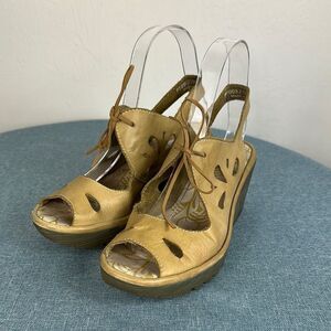 Fly London Women's Yend Slingback Wedge Sandal In Beige Size 6.5/7